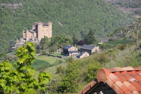 Gruppenhaus Cabrières, Südfrankreich Fernansicht